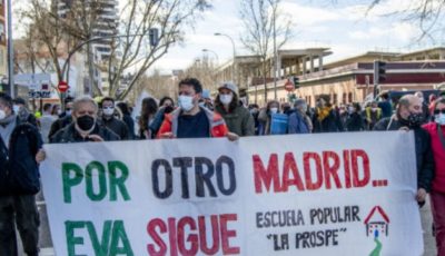 manifestación a favor de la continuidad del EVA